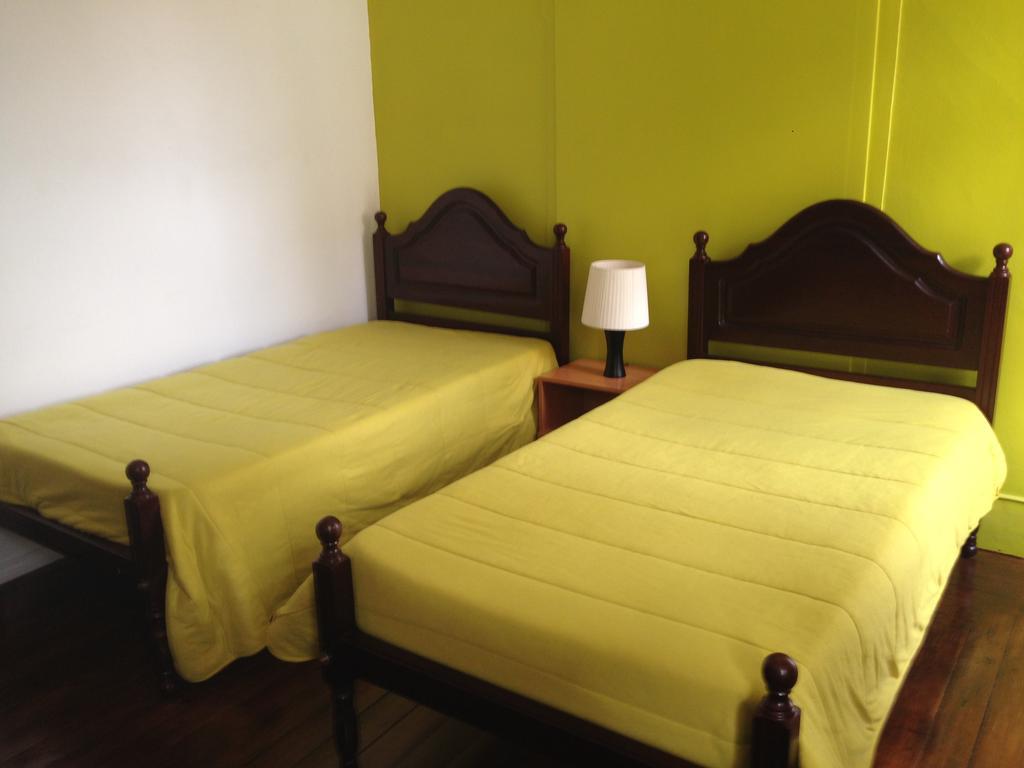 Covilha Hostel Екстериор снимка